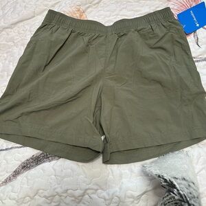Columbia Sandy River Olive Shorts
